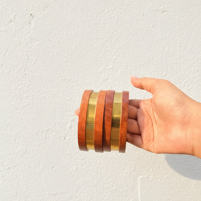 Sunehri Leher Bangles